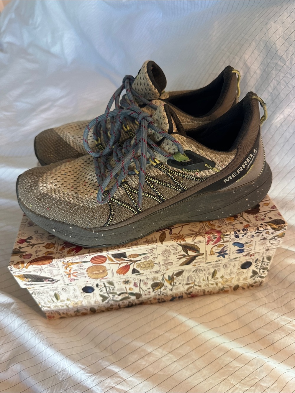 Merrell Bravada 2 Waterproof Hiking Shoes Brindle Women's Sneakers - 8.5